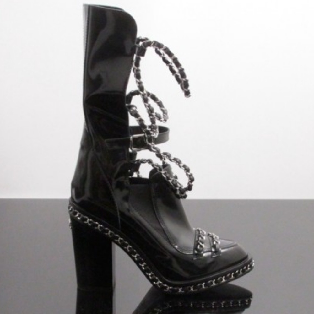 Chanel black patent boots,calf leather a - Picture 8 of 8